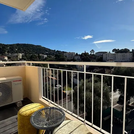 Διαμέρισμα Beautiful 4 - 2 Km From Downtown Cannes