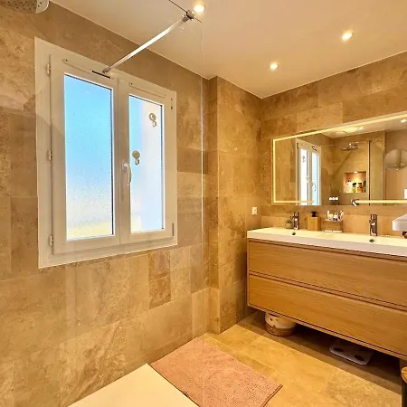 Beautiful 4 - 2 Km From Downtown Cannes *