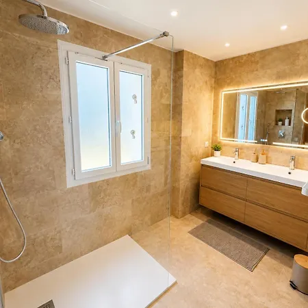 Beautiful 4 - 2 Km From Downtown Cannes Le Cannet